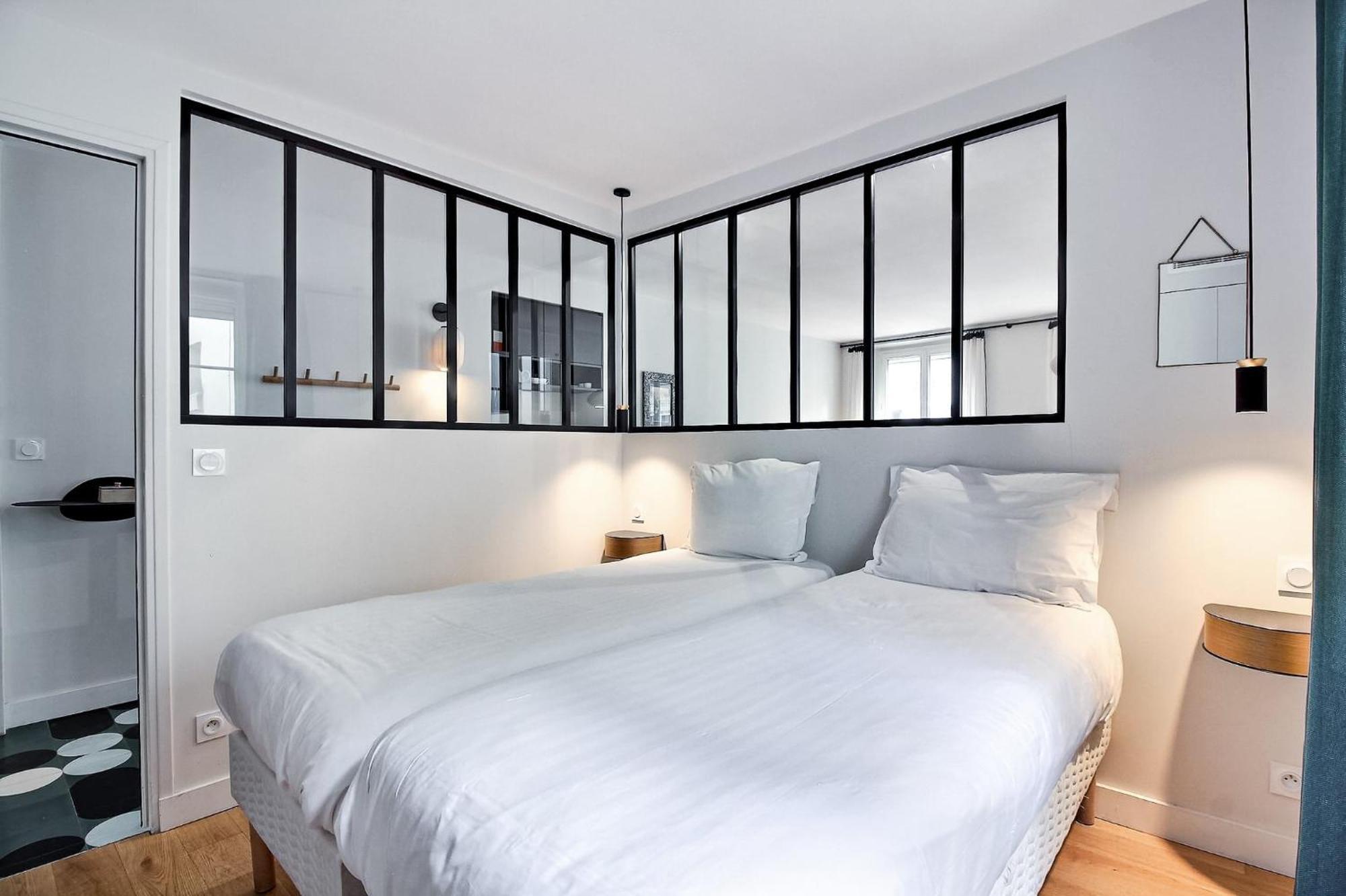 Parisian L Montorgueil Apartment *
